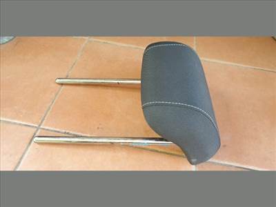 Opel Astra J Jobb hátsó fejtámla 
