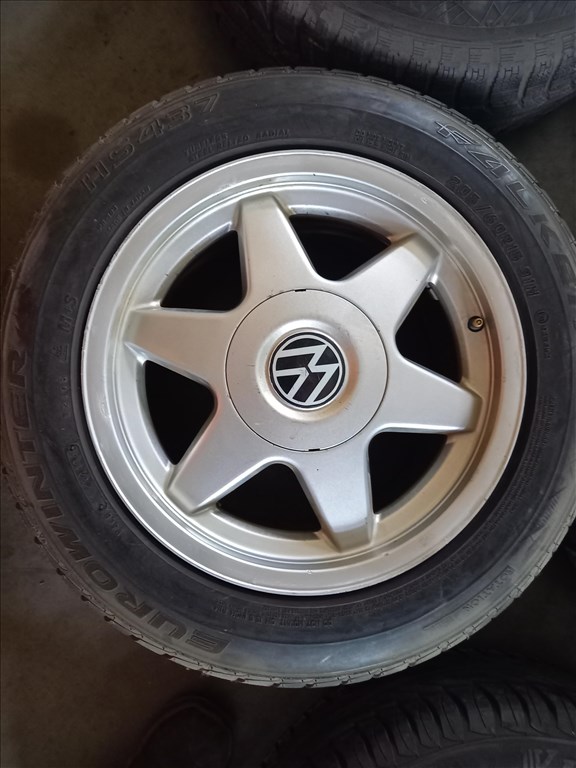  VW 5x112-as 7.5x15" használt (gyári felni) alufelni, rajta 205/60 használt Falken téli gumi sxx2 3. kép