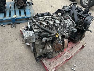 LAND ROVER RANGE ROVER EVOQUE LV Motor (Fűzött blokk hengerfejjel)