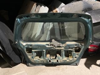 Suzuki Swift III SUZUKI SWIFT III Csomagtérajtó (Részeivel) 2. kép