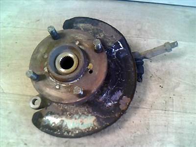 SUZUKI SWIFT 96-05 Csonkállvány kerékaggyal bal első