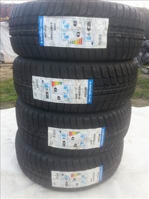  185/55R15 Sumitomo új téli gumi garnitúra