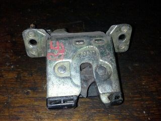 Opel Corsa B Csomagtérajtó Zárszerkezet *65483* 2. kép