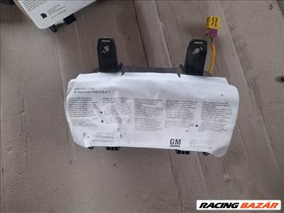 Opel Meriva B Utasoldali Légzsák 2456 , 13250506