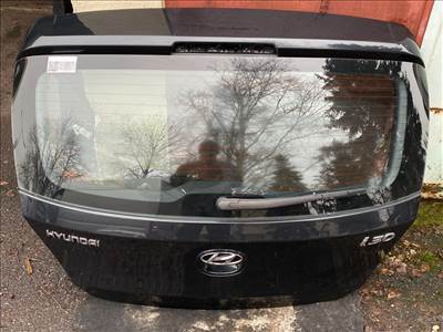 HYUNDAI i30 FD Csomagtérajtó (Részeivel)