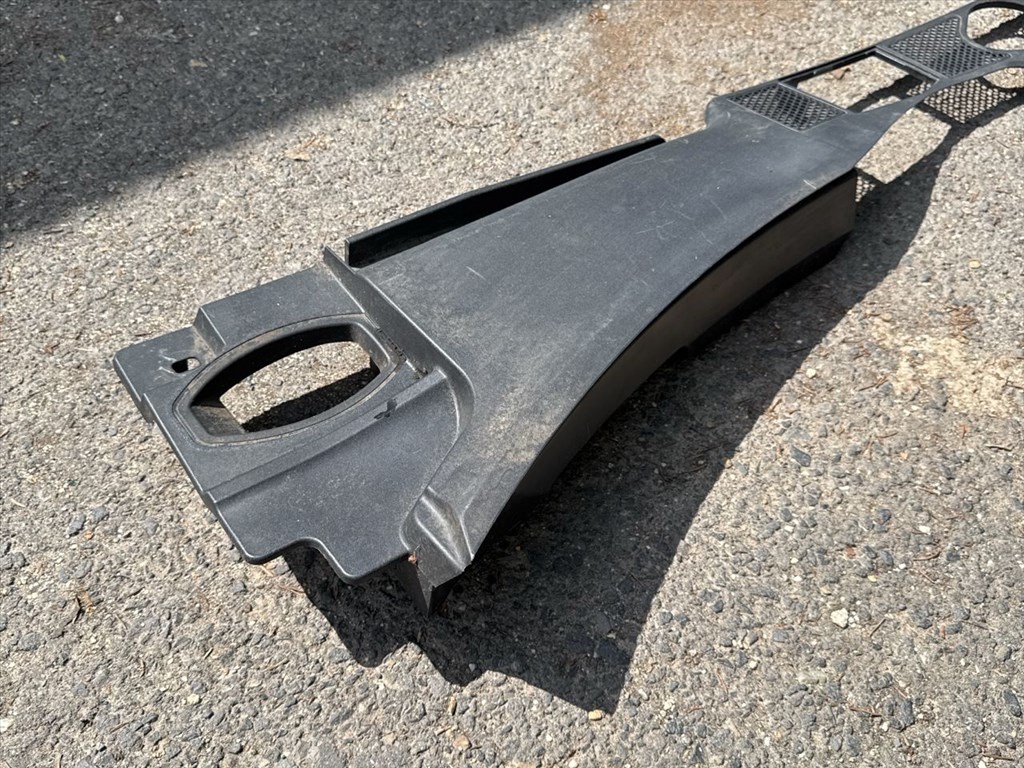 AUDI A4 8K2, B8 Levélrács 017041 4. kép