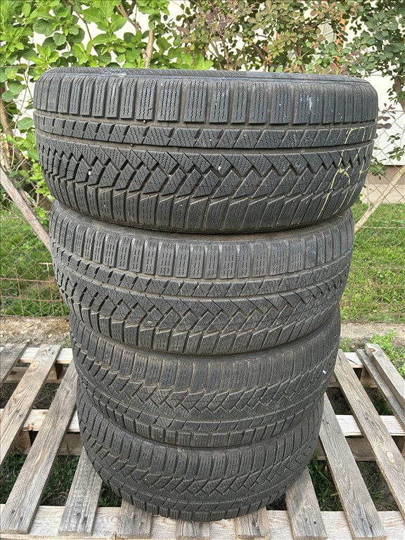  235/5018" használt Continental Winter Contact TS850P  SUV   téli gumi 1. kép