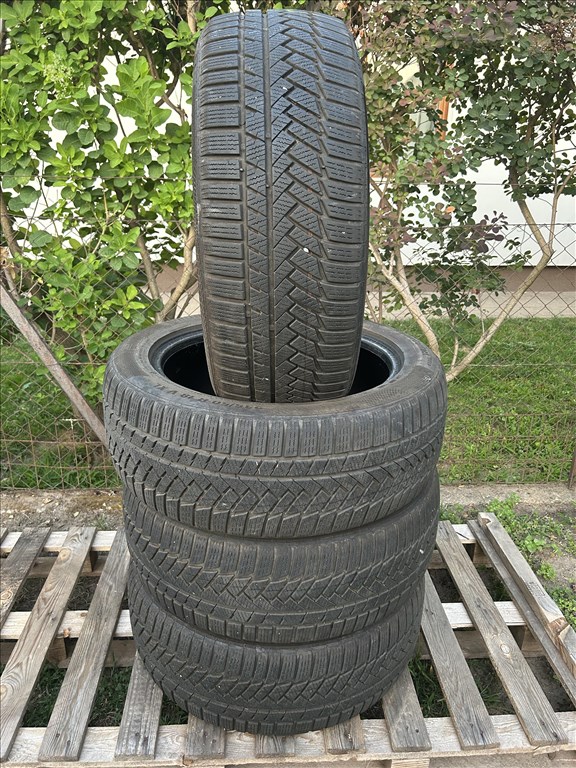  235/5018" használt Continental Winter Contact TS850P  SUV   téli gumi 2. kép