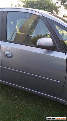 Opel Meriva A jobb első ablak üveg