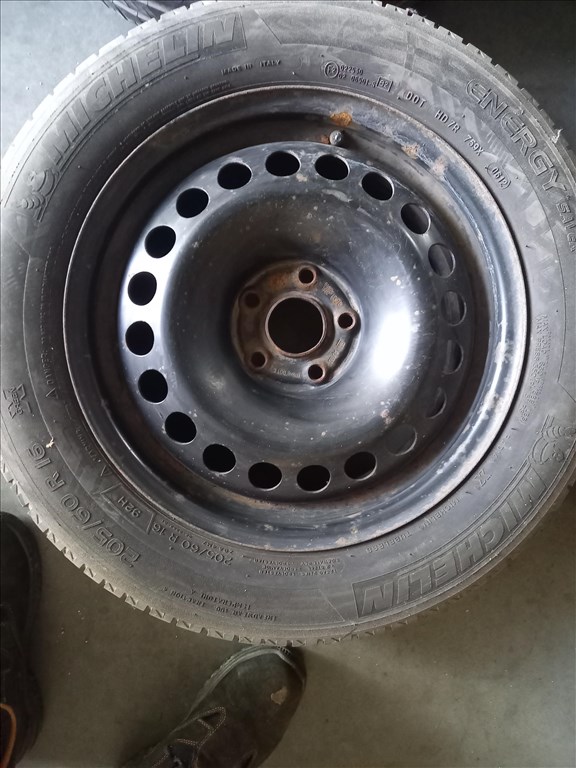 Opel astra J 5x105-as 6.5x16" haszn  lemezfelni 205/55 használt Michelin nyári gumi sxx4 3. kép