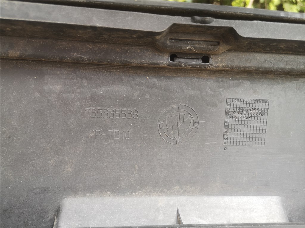 Fiat Punto 2 facelift első lökhárító 4. kép