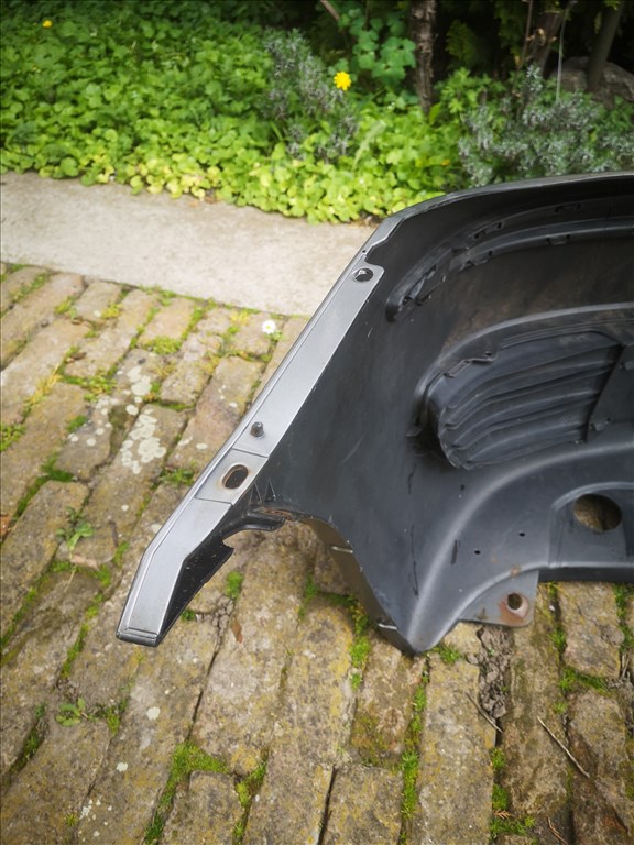 Fiat Punto 2 facelift első lökhárító 7. kép