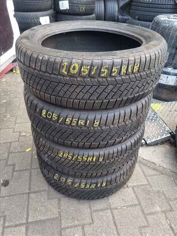  205/5518" újszerű Continental Contiwintercontact TS830P téli gumi 4db  1. kép