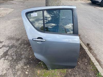 SUZUKI SPLASH  Jobb hátsó Ajtó (Részeivel) 012797