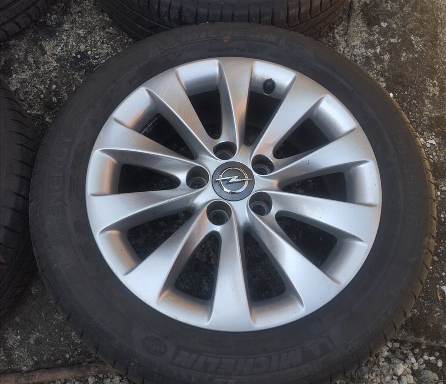 5x110 16 Opel gyári 195/55 r16 " Michelin nyári Combo Corsa Meriva 1. kép