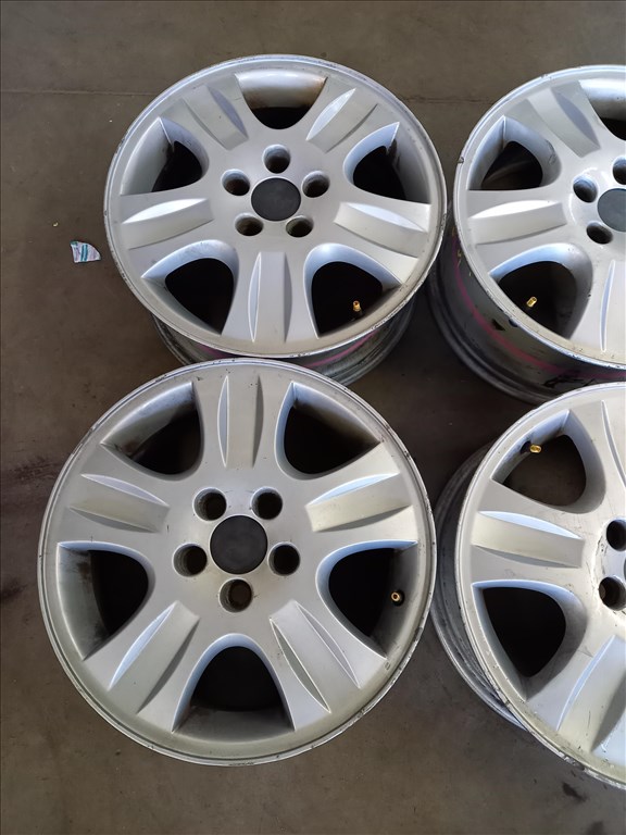  Ford Mondeo 5x108 lyukosztású 6,5JJ 16" használt (gyári felni) alufelni Axx 2. kép