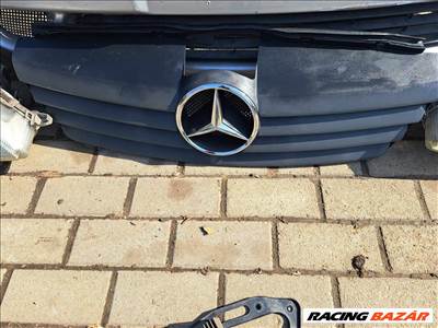 Mercedes Vaneo CDI CDI 1.7 hűtődíszrács 