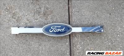 Ford Ranger Mk3 díszrács betét emblémával együtt eb3b8b479c