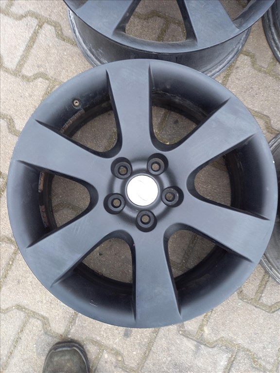 Hyundai Santa Fe gyári alu szett Fekete 7x18 5x114.3 Et41 dxx 3. kép