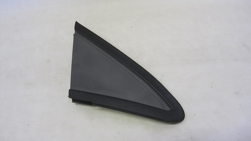 Ford Focus II MK2 2 Facelift Eladó CC cabrio jobb első tükör előtti müanyag  1. kép