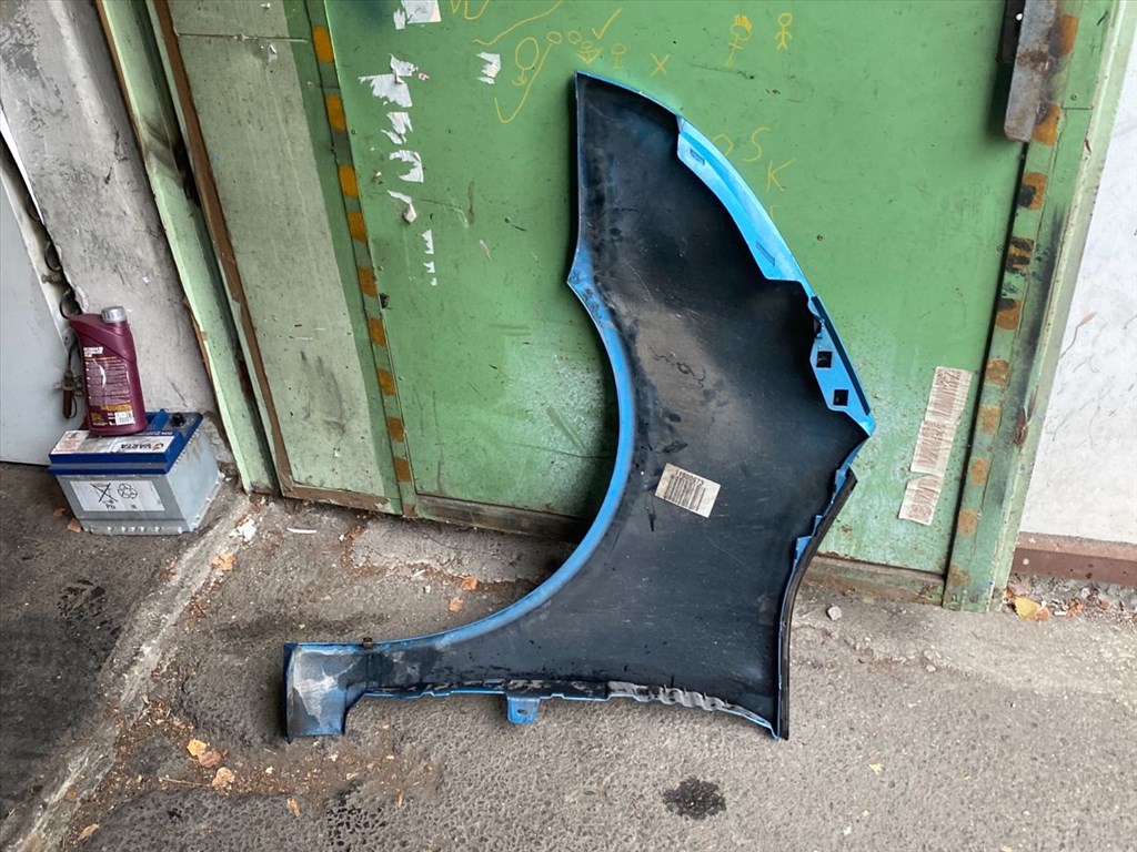 CITROËN C4 Picasso I UD_ Jobb első Sárvédő 4. kép