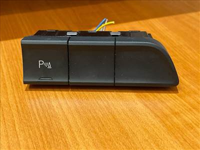 AUDI Q3 8U Tolatóradar Kapcsoló 016059