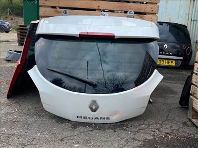 RENAULT MEGANE III Kupé DZ0/1_ Csomagtérajtó (Részeivel) 003416