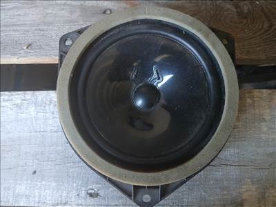 Lexus GS 300 jobb első közép hangszóró 