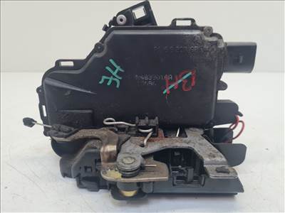 Volkswagen Golf IV jobb hátsó ajtózár 3B4 839 016 A (21765)