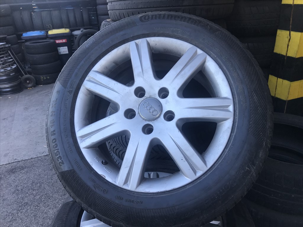 Audi Q7 S-Line gyári 7,5X18-as 5X130-as ET53-as könnyűfém felni garnítúra eladó 4. kép