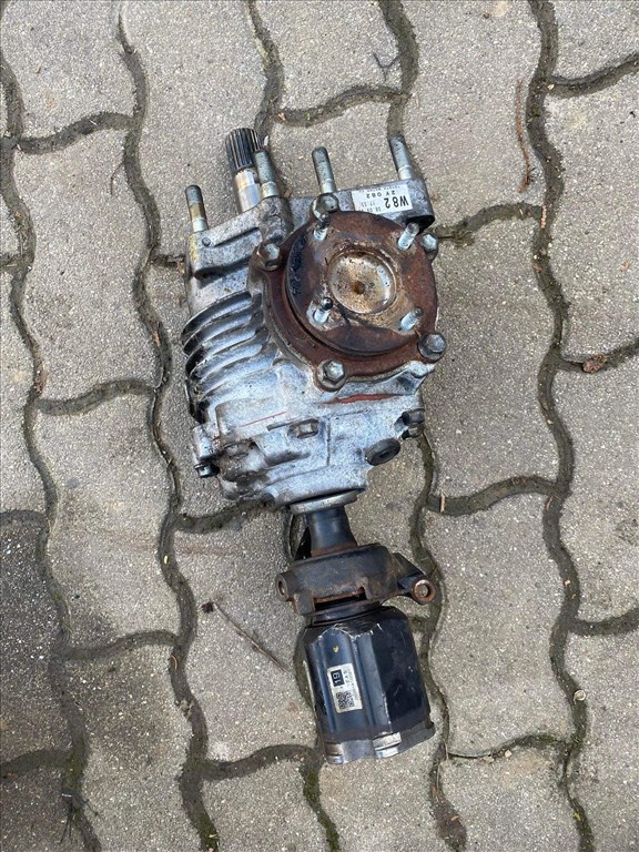 Toyota Rav4 2.2 D-CAT 4X4 osztomű első difi 1. kép