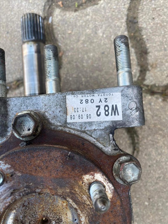 Toyota Rav4 2.2 D-CAT 4X4 osztomű első difi 2. kép