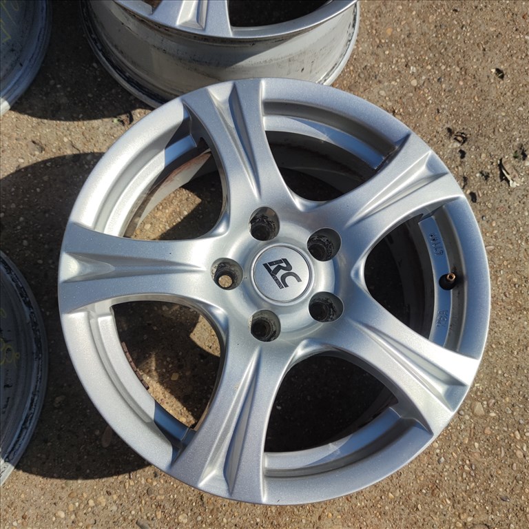 5x114,3 16 toyota hyundai mazda kia alufelni 90000ft a 4db/85/ 3. kép