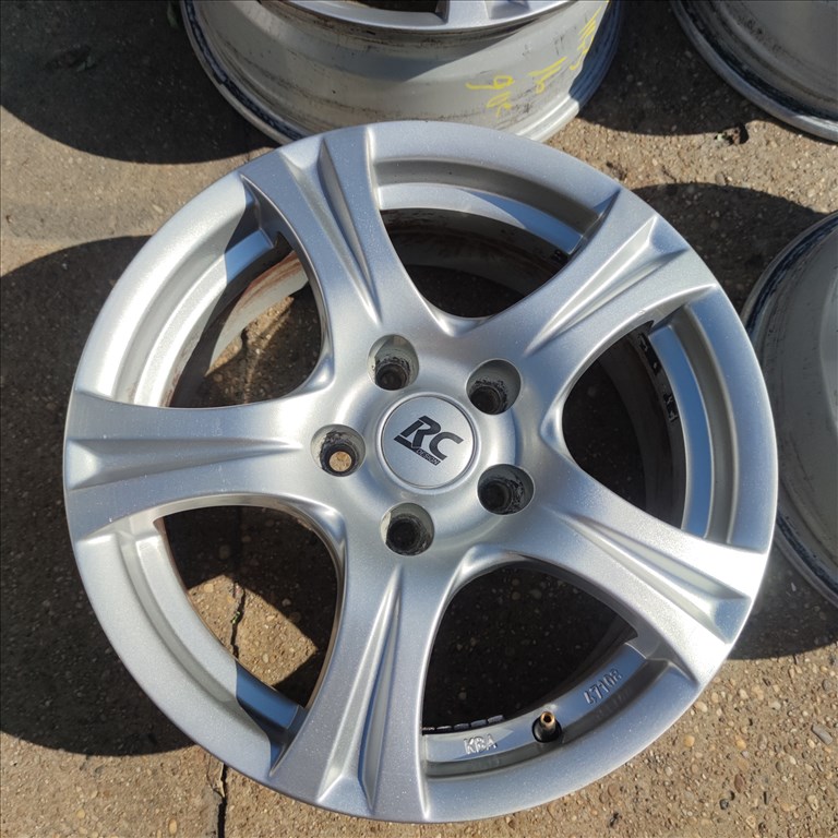 5x114,3 16 toyota hyundai mazda kia alufelni 90000ft a 4db/85/ 4. kép