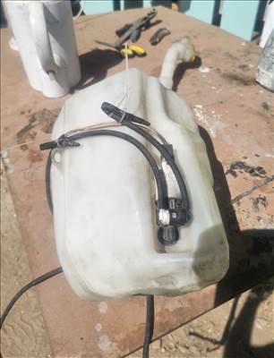 Renault Scénic II Ablakmosó tartály és szivattyú 