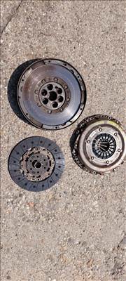 Opel Astra J 2.0 CDTI kettős tömegű lendkerék szett 