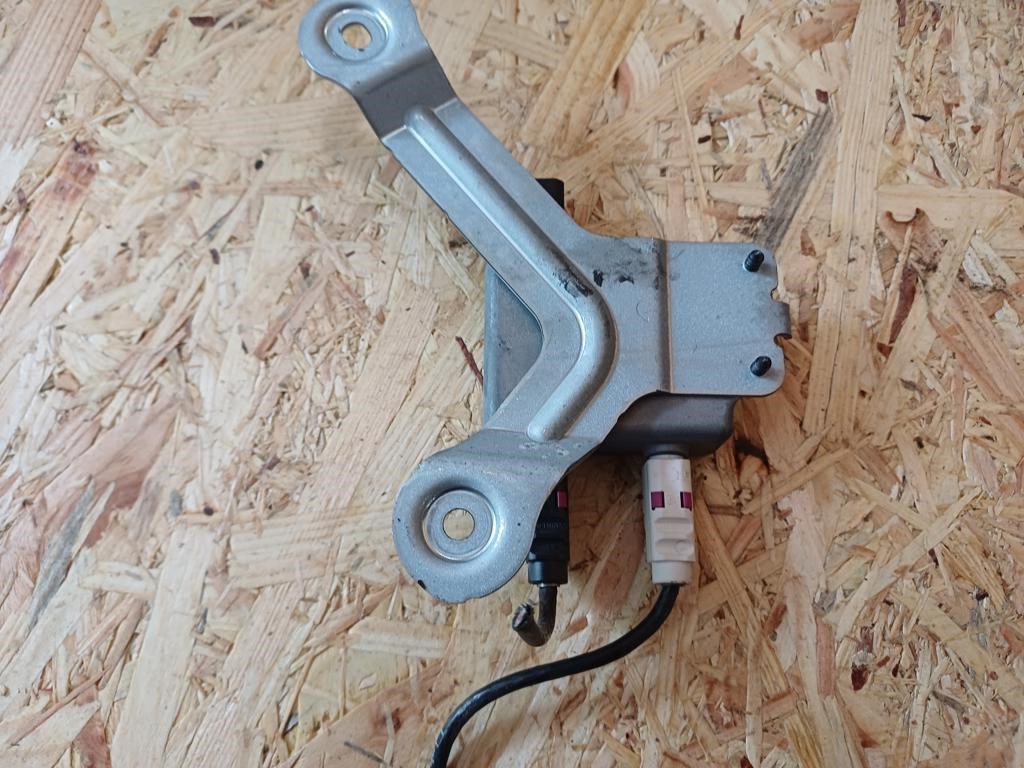 Mercedes E Class W212 (2009-2016) Rádió Erősítő  2. kép