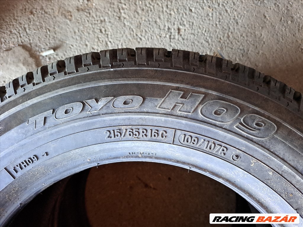 1db ÚJ 215/65 R16C 109/107R Toyo H09 Téli teherautó gumi eladó!! ára! 24990Ft 4. kép