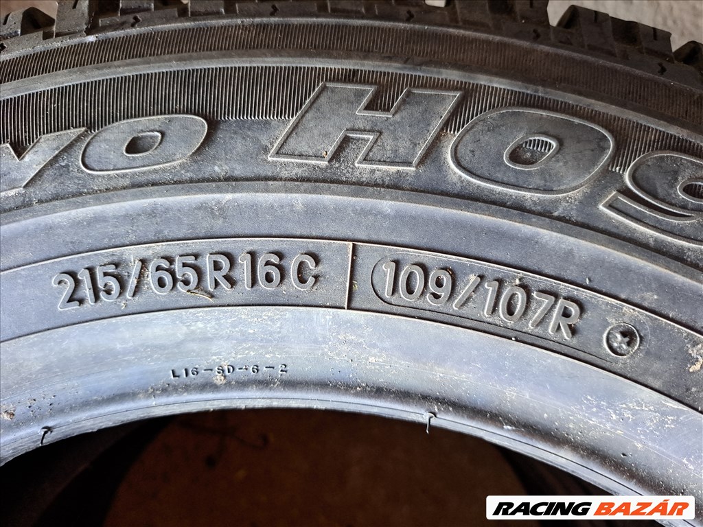 1db ÚJ 215/65 R16C 109/107R Toyo H09 Téli teherautó gumi eladó!! ára! 24990Ft 5. kép