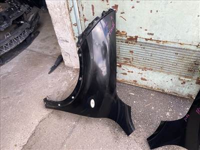 NISSAN JUKE F15 Bal első Sárvédő
