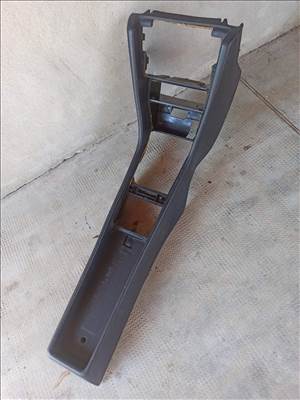 Mercedes E-osztály W124 W124 fekete középbox