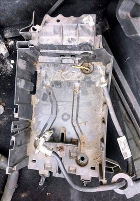 Opel Corsa E akkumulátor tartó 