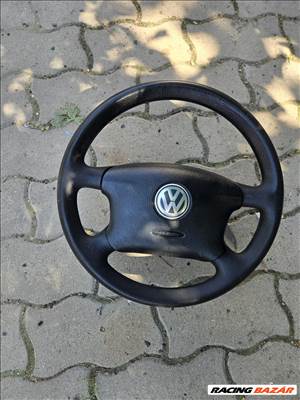 Volkswagen Bora, Volkswagen Passat B5 Kormány légzsákkal