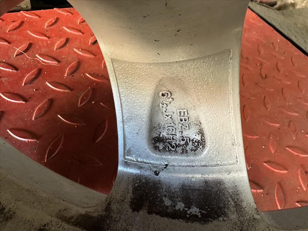 5x112 Enzo 6,5x16" ET42 használt alufelni garnitúra Audi Skoda VW Seat Mercedes 7. kép