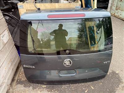 SKODA YETI 5L Csomagtérajtó (Részeivel)