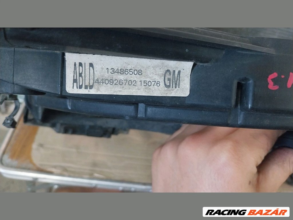 Opel Corsa E 1.3 CDTI Hűtőventilátor 7930 ,  13486508 3. kép