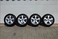  5x114.3 lyukosztású 17" újszerű OZ alufelni, rajta 215/55 újszerű Dunlop téli gumi gumi 