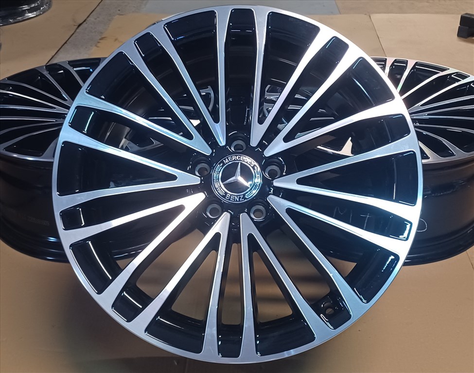 Mercedes W223 S klasse gyári alufelnik 5x112 8,5x19 ET31,5 4db 1. kép