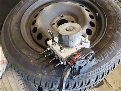 Skoda Fabia 2 / Roomster 2010- ABS kocka 6r0614517ak 6r0907379at