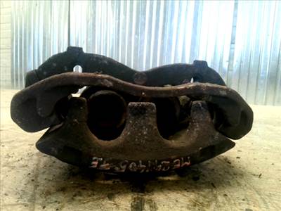 RENAULT MASTER 97-03 Jobb első féknyereg munkahengerrel